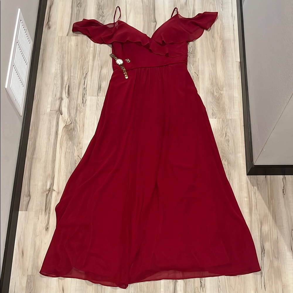 Chic Off-Shoulder Burgundy Dress